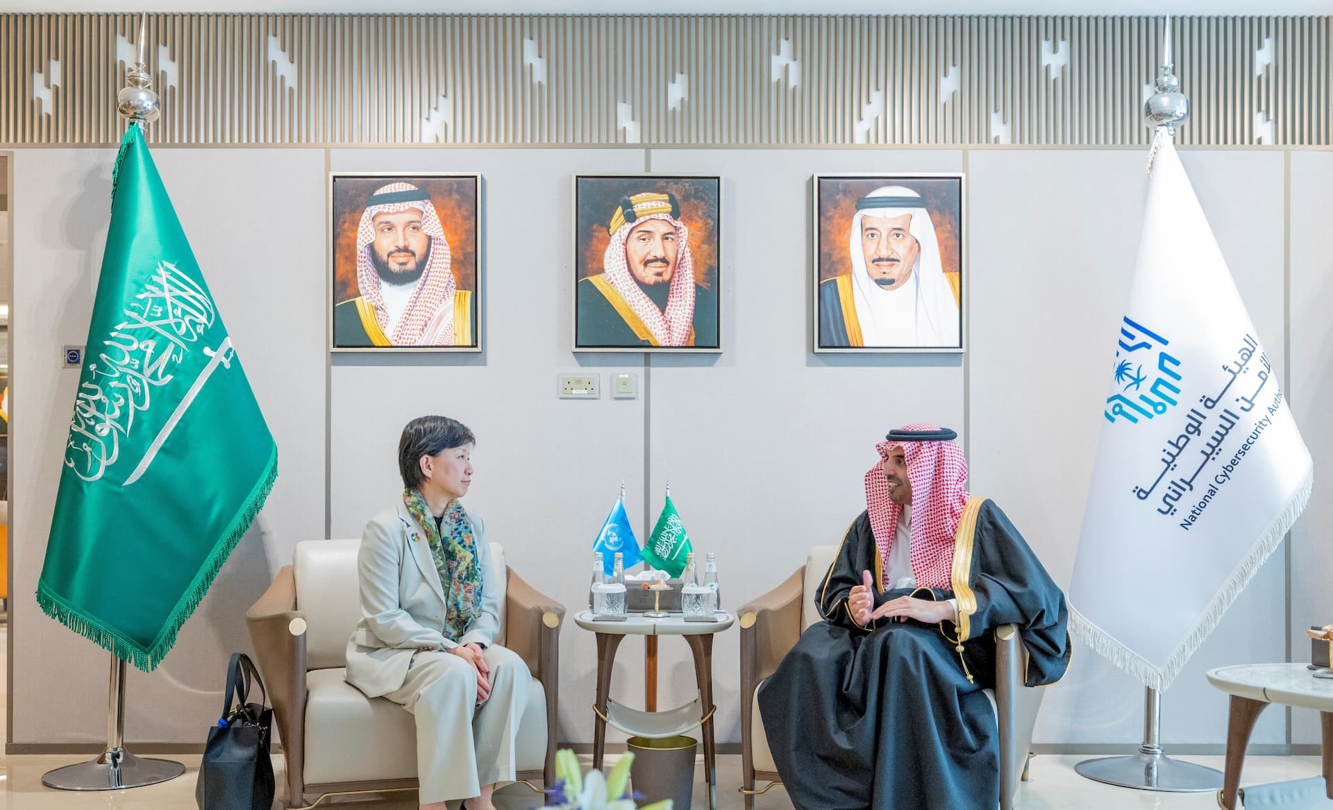 محافظ الهيئة الوطنية للأمن السيبراني يستقبل وكيلة الأمين العام للأمم المتحدة والممثلة السامية لشؤون نزع السلاح undefined